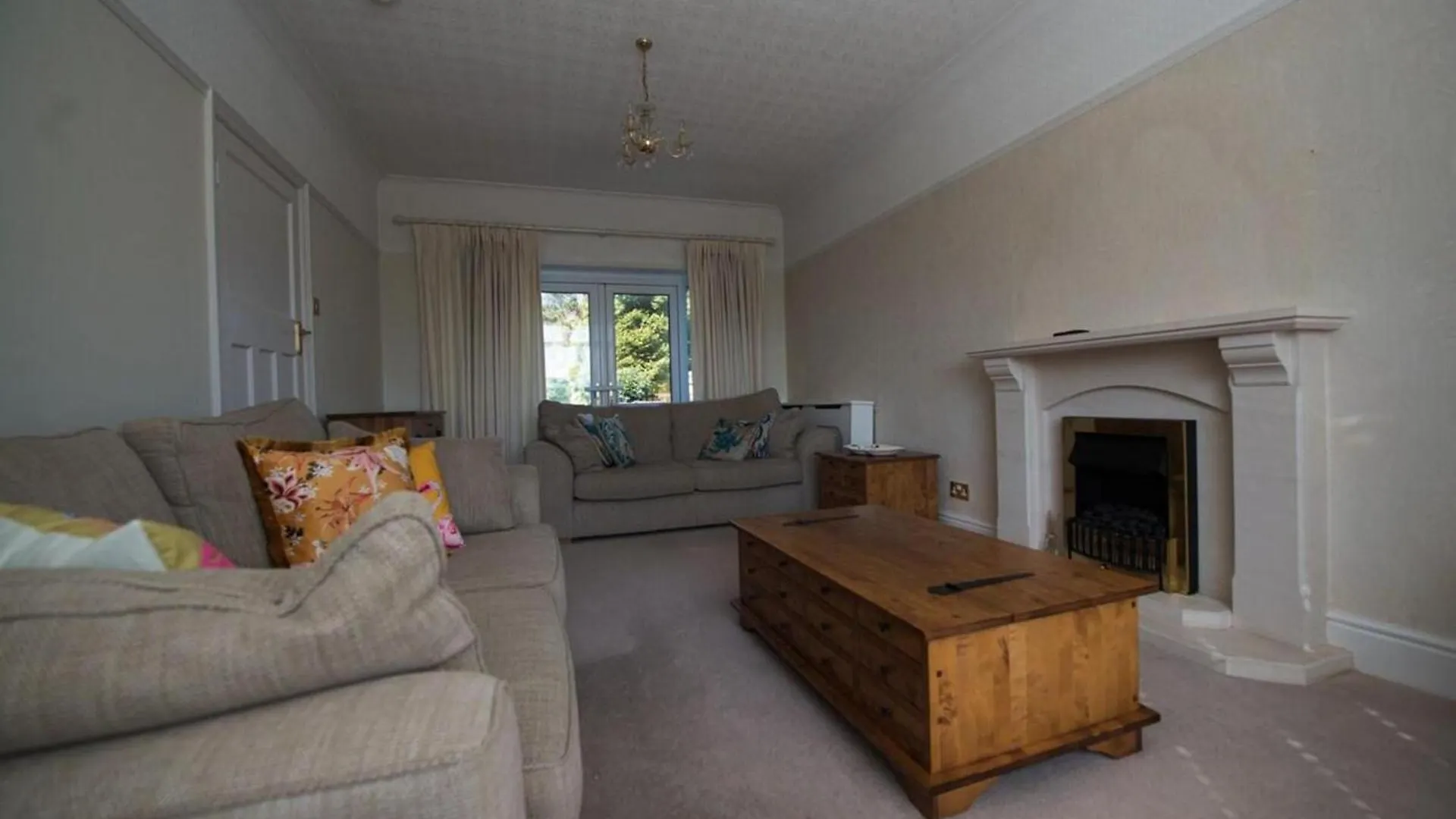 West Cross Mumbles Seaside Escape - 5 Bed House Villa Swansea